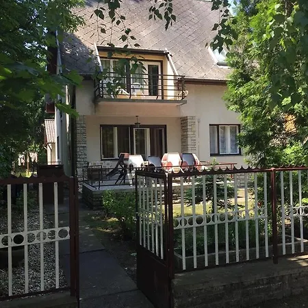 Csobanc Haz Pensiune Siófok
